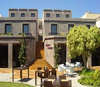Costa Farilya Deluxe 